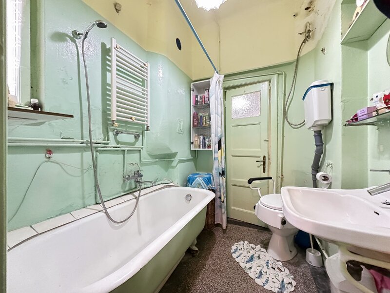 Polona 3 camere + mini garsoniera, zona Polona - Dorobanti la 11 min. metrou Romana